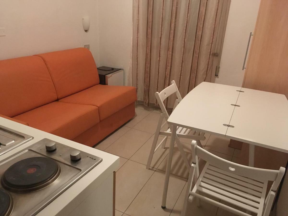 New Prophet Bed & Breakfast Cattolica Exterior photo
