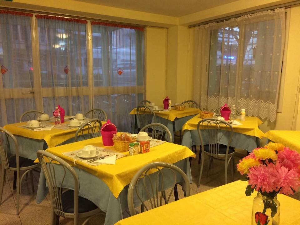 New Prophet Bed & Breakfast Cattolica Exterior photo